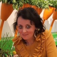 Simone van Dam