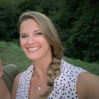 Molly Graves