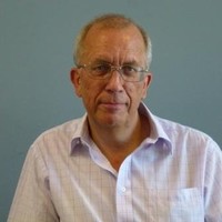 Stephen Mayes