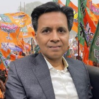 Dr Vikas Garg