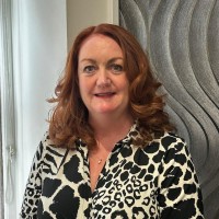Coralie Pickering, Mba