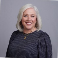 Colleen Piotrowski, Gri