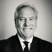Dr. Bernd-Georg Spies