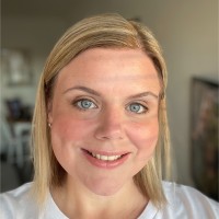 Shelley Yeomans