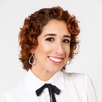 Paula Isabella De Macedo De Obaldía