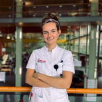 Krystel De Jong