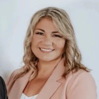 Pamela Gault