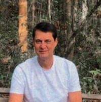 Ari Valarini
