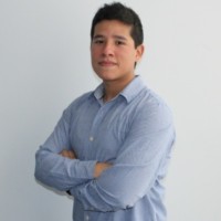 Edward Perlacios