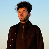 Karan Mulchandani, E.I.T.