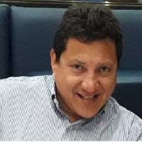 Roberto Olivares Cea