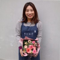 Jeanette Lee