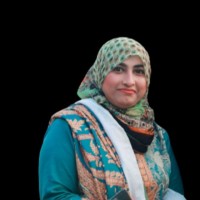 Dr Sania Bashir