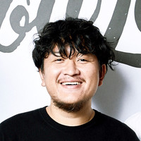 山根尭