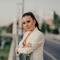 Ana Leahu