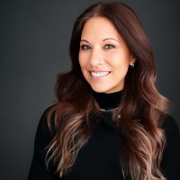 Akiko Elliott