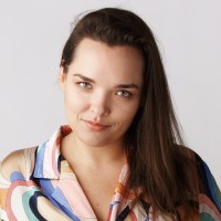 Kinga Makowska (they/them)