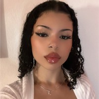 Nia Sears