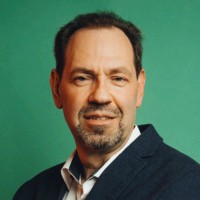 Kostas Bouzouras
