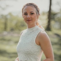Theresa Liebhart