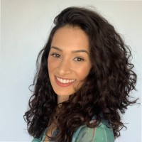 Isa T. Oliveira