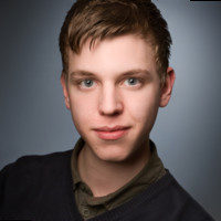 Simon Herzog
