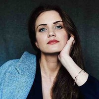Юлия Полякова