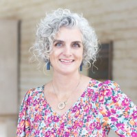 Laura Simon