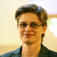 Anna Holm (former Neretnieks)