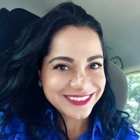 Paula Raney Santos Carneiro