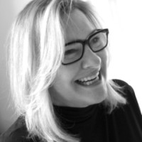 Linda Landers