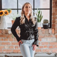 Lara Hawkes