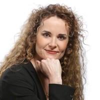Elin Nauri Skymbäck