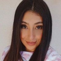 •Ivana Bazan