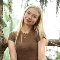Tia Lindner