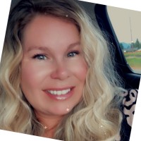 Amy Scholten