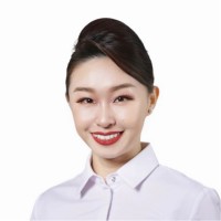 Elyce Huang