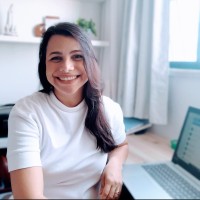 Profa. Dra. Carla Maciel