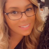 Vivian Robles