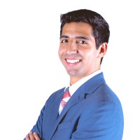 Carlos Anguiano, Pe
