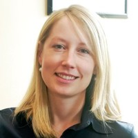 Stephanie Mueller Laundre