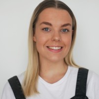 Poppy Wright