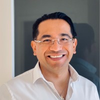 Francisco Oliva, Dr.