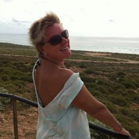 Alison Ray