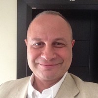 Dr. Sinan Zeylan, MD