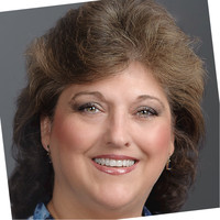 Paula Hall