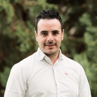 Luis Olivares
