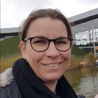 Paula Troost