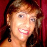 Regina Fátima Santiago