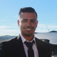 Alberto Larios